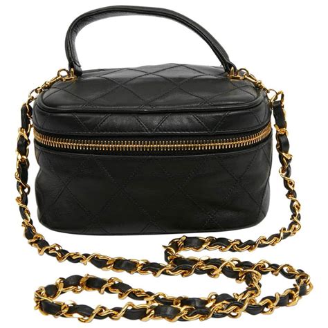 sac vanity chanel|Chanel vintage vanity bag.